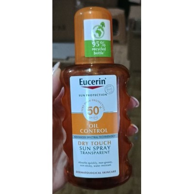 Сонцезахисний спрей Eucerin Sun Protection Oil Control Dry Touch Sun Spray Transparent SPF 50+